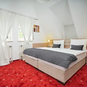 Business Hotel